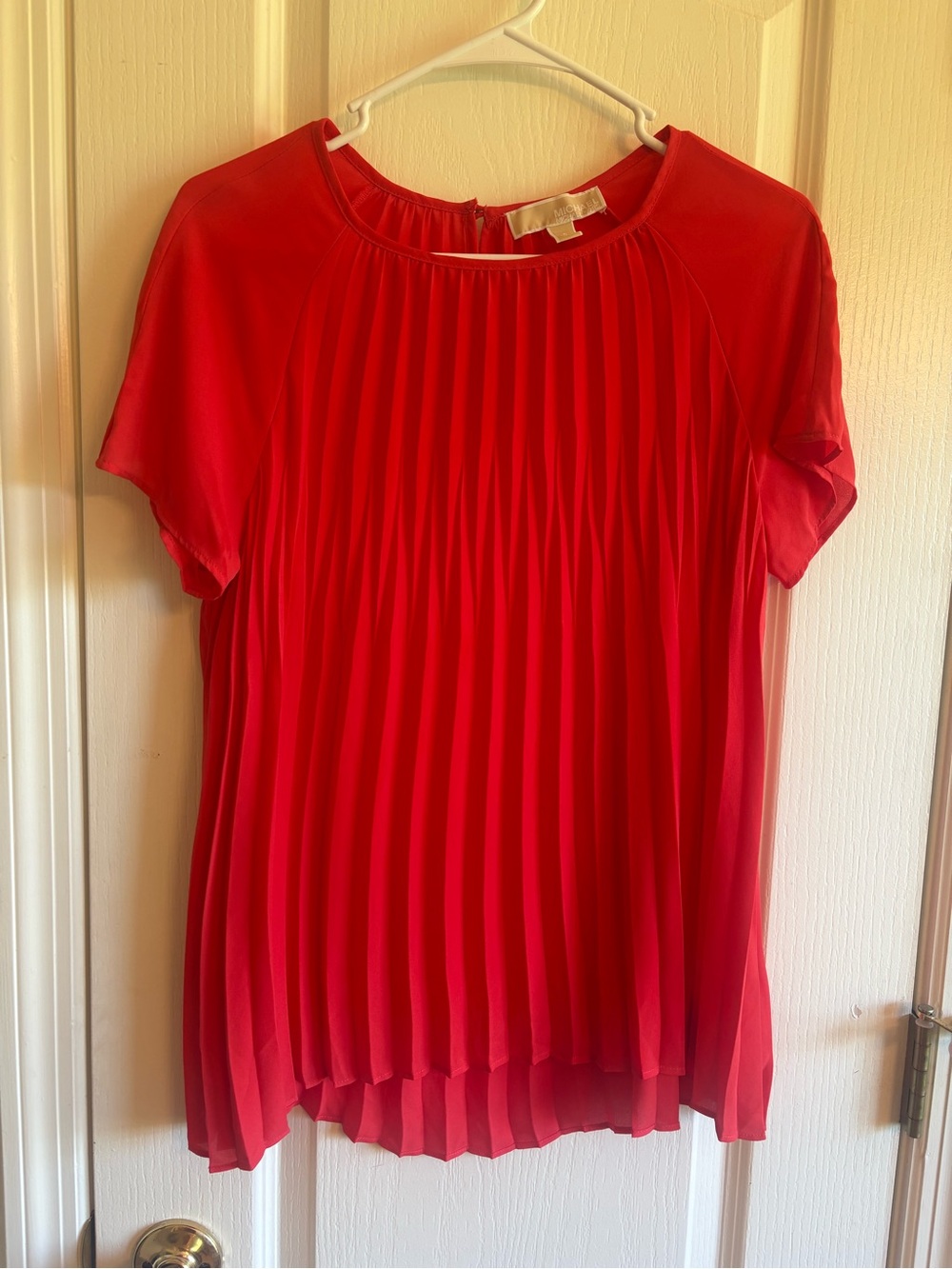Michael Kors Red Pleated Short-Sleeve Blouse